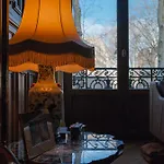 Guest house Les De L'opera 4*