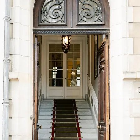 Guest house Les De L'opera *