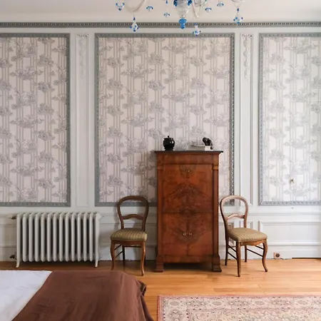 Les De L'opera Konukevi 4*